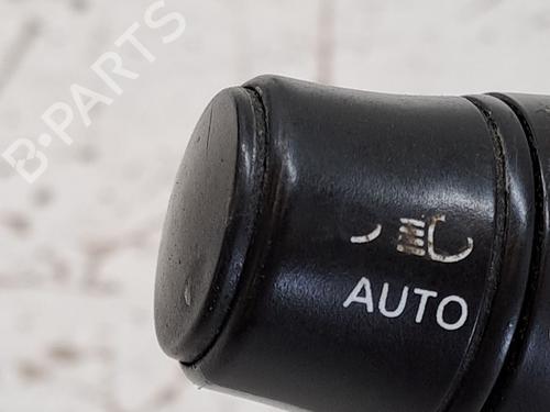 Switch RENAULT MEGANE III Grandtour (KZ0/1) 1.9 dCi (KZ0J, KZ0N, KZ1S) | BP27668575I30 