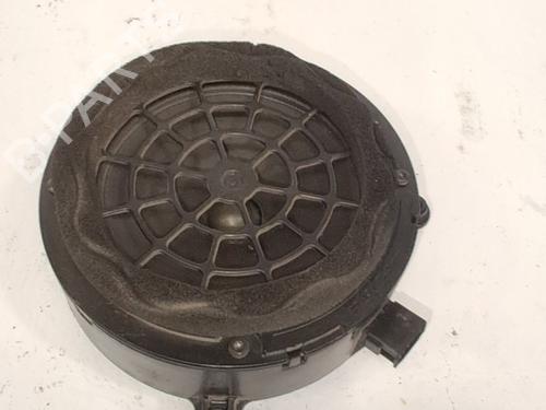 speaker-mercedes-benz-c-class-w203-2000-2001-2002-2003-2004-2005-2006-2007-36318360 main image