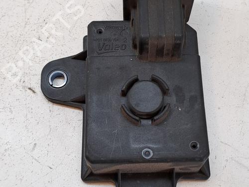 Used Electronic module PEUGEOT 308 II (LB_, LP_, LW_, LH_, L3_) 1.2 THP 130 (131 hp) 27672930