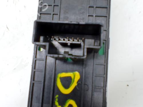 Left front window switch VW POLO VI (AW1, BZ1, AE1) 1.0 TSI | BP32257423I27