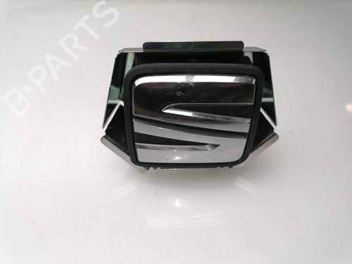 Tailgate handle SEAT LEON ST (5F8) 2.0 TDI | BP23940009C132 