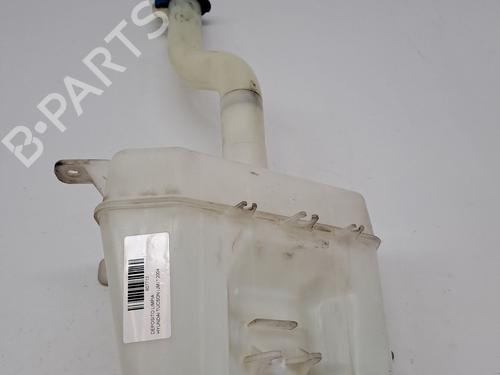Used Windscreen washer tank HYUNDAI TUCSON (JM) 2.0 (141 hp) 23974316