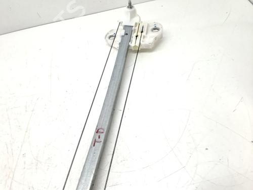 Elevalunas trasero derecho HONDA CIVIC IX (FK) 1.4 i-VTEC (FK1) (99 hp) 29990766