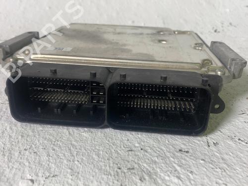 Engine control unit (ECU) JAGUAR F-PACE (X761) 2.0 TD4 | BP39742032M57 - Image 2