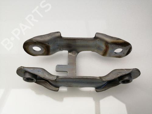 Used Engine mount MERCEDES-BENZ A-CLASS (W176) A 180 CDI (176.000) (109 hp) 23449637