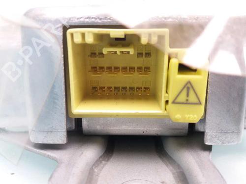 ECU airbags SUZUKI GRAND VITARA I (FT, HT) 2.0 HDI 110 16V 4x4 (SQ420D, TD83V) | BP23384220M53 
