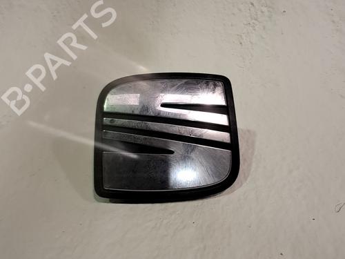 Used Tailgate handle Tailgate handle SEAT IBIZA III (6L1) 1.4 16V (100 hp) 33764719 33764719