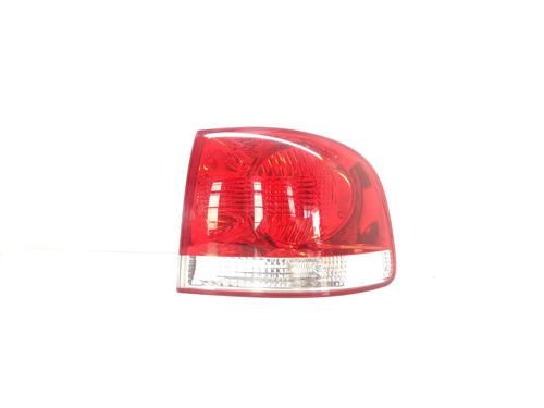 Used Right taillight VW TOUAREG (7LA, 7L6, 7L7) 2.5 R5 TDI (174 hp) 26674938