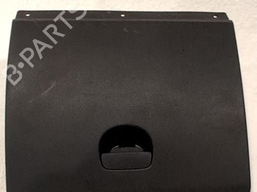 Porta-luvas DACIA LOGAN II TCe 90 (L8MA, L8M1, L8AC) (90 hp) 31701436