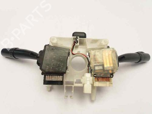 Switch SUBARU IMPREZA Saloon (GD) 2.0 i AWD (GD9) | BP23385203I30 