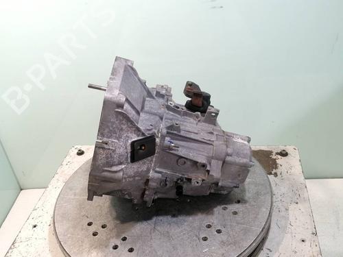 Used Gearbox FIAT TIPO Saloon (356_, 357_) 1.6 (356SXE11) (110 hp) 23939319