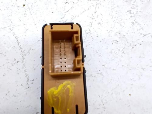 Switch SEAT Mii (KF1, KE1) 1.0 EcoFuel | BP39400363I30 - Image 2