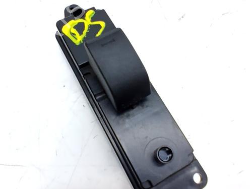Used Right front window switch Right front window switch MAZDA 6 Hatchback (GH) 2.0 MZR-CD (GH14) (140 hp) 33763066 33763066