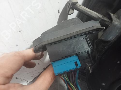 Used Right front door MINI MINI (R50, R53) One D (75 hp) 25458750