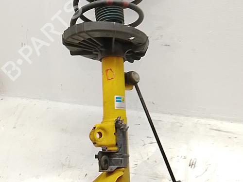 Used Right front shock absorber Right front shock absorber MERCEDES-BENZ C-CLASS (W203) C 180 Kompressor (203.046) (143 hp) 40549453 40549453