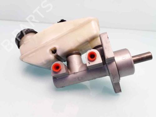 Used Brake master cylinder CHEVROLET AVEO / KALOS Hatchback (T200) 1.2 (72 hp) 23383409
