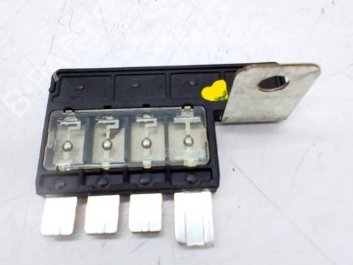 Used Fuse box Fuse box 38418537 38418537