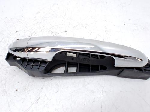 Used Front right exterior door handle Front right exterior door handle 33764652 33764652