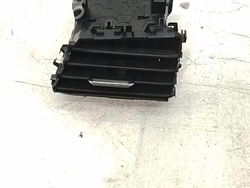 luftventilen-vw-t-cross-c11-d31-2018-38771995 main image