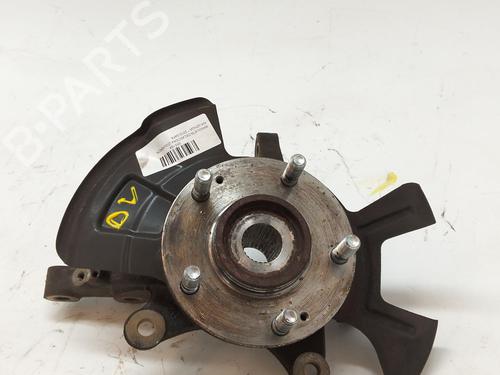 Used Left front steering knuckle KIA VENGA (YN) 1.4 CVVT (90 hp) 25844690
