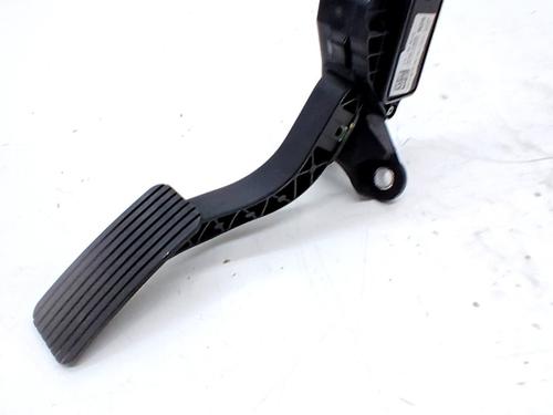 Used Pedal Pedal 37590534 37590534