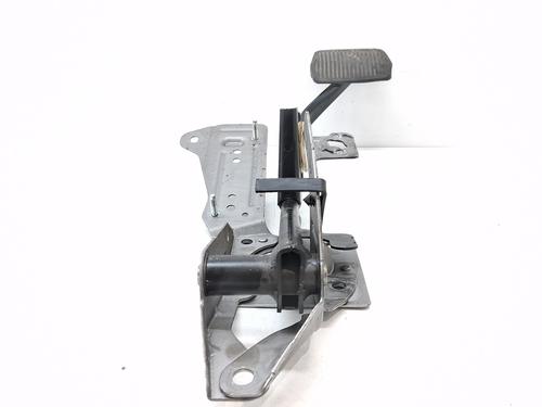 Used Break pedal FORD KUGA II (DM2) 2.0 TDCi 4x4 (163 hp) 29228699