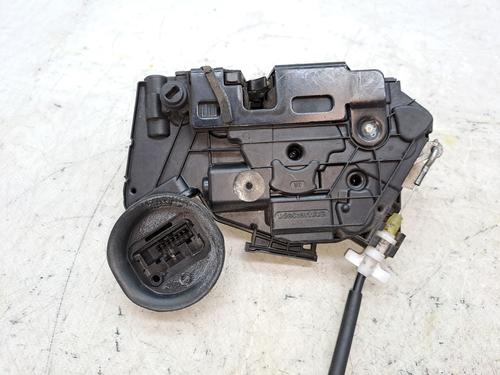 Rear right lock VW GOLF VI (5K1) 2.0 TDI | BP23359485C99 