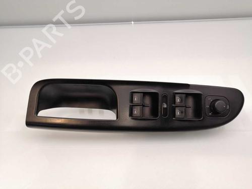 Left front window switch VW PASSAT B6 (3C2) 2.0 TDI | BP23649732I27 