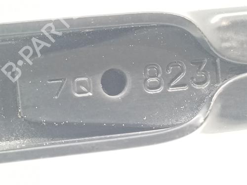 Front windshield wiper arm TOYOTA AURIS (_E18_) 1.6 (ZRE181_, ZRE185_, ZRE185R, ZRE181R) | BP27252672C143