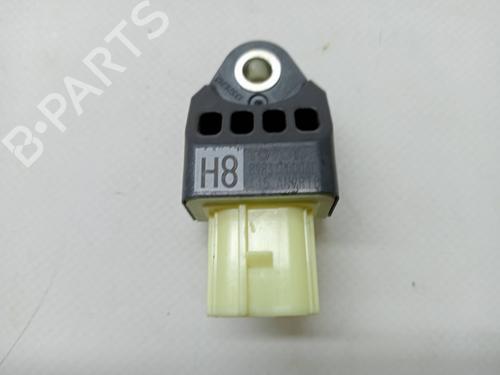 Elektronisk sensor TOYOTA YARIS (_P13_) 1.5 Hybrid (NHP130_, NHP130) (101 hp) 23351601