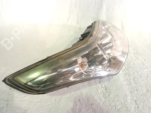 Right headlight CITROËN C4 I (LC_) 1.6 16V | BP30925802C29