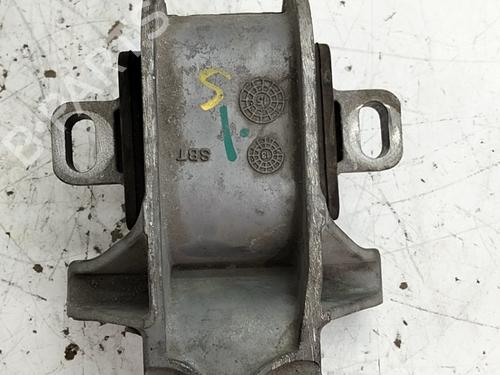 Gearbox mount MAHINDRA XUV500 2.2 CRDe | BP38748460M88 - Image 2