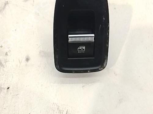 Used Left rear window switch Left rear window switch 38419742 38419742