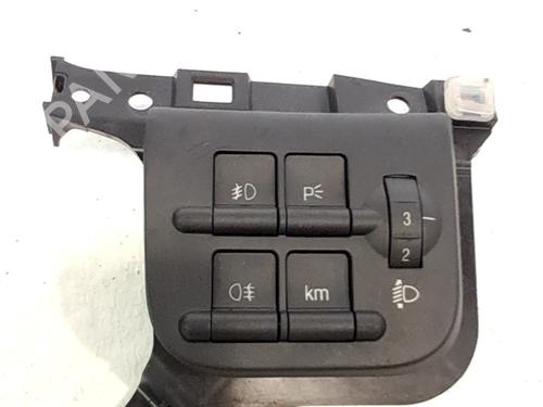 Used Headlight switch Headlight switch ALFA ROMEO 159 Sportwagon (939_) 1.9 JTDM 16V (939BXC1B, 939BXC12) (150 hp) 33772960 33772960