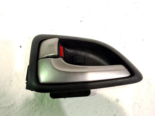 Poignée intérieure avant gauche Poignée intérieure avant gauche HYUNDAI ix35 (LM, EL, ELH) 1.7 CRDi (116 hp) 33765588 33765588