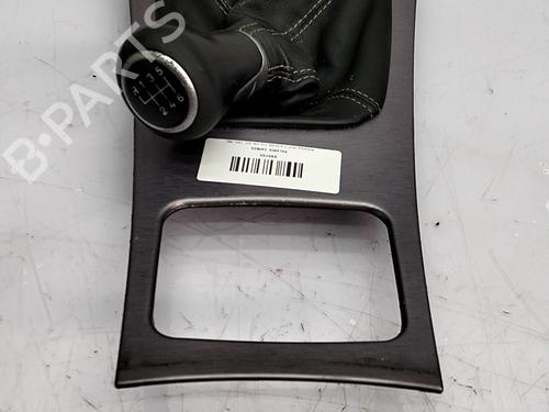 Used Gear lever Gear lever MERCEDES-BENZ CLC-CLASS (CL203) CLC 220 CDI (203.708) (150 hp) 33871401 33871401