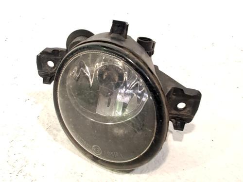 Used Left front fog light Left front fog light RENAULT LAGUNA II (BG0/1_) 1.6 16V (BG0A, BG0L) (107 hp) 34331499 34331499