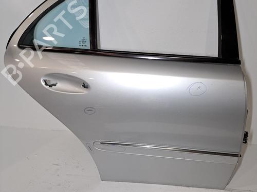 Used Right rear door MERCEDES-BENZ E-CLASS (W211) E 280 CDI (211.020) (190 hp) 23370698