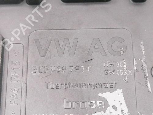 Rudehejsemotor forskærm venstre VW PASSAT B7 (362) 2.0 TDI (140 hp) 23937740