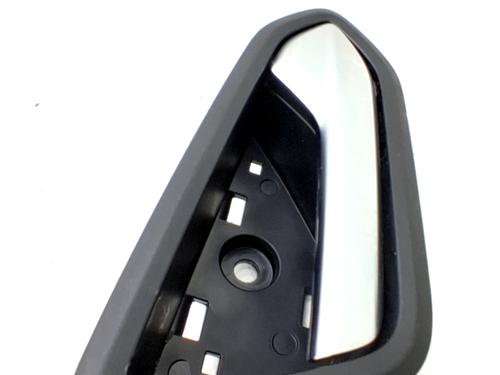 Used Rear right interior door handle RENAULT CLIO V (B7_) 1.0 TCe 90 (B7MT) (91 hp) 31609782