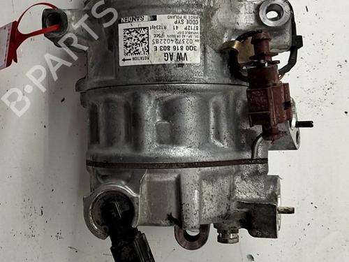 Used AC compressor AC compressor SKODA KAMIQ (NW4) 1.5 TSI (150 hp) 33767858 33767858