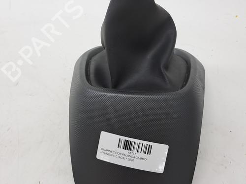 Used Shift knob Shift knob HYUNDAI i10 II (BA, IA) 1.0 (67 hp) 23280135 23280135