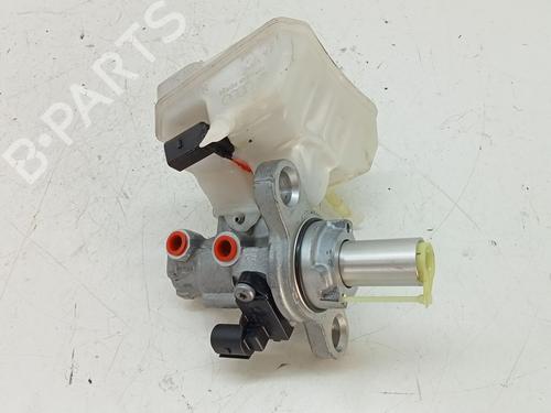 Used Brake master cylinder AUDI Q5 (FYB, FYG) 35 TDI quattro (163 hp) 29302952