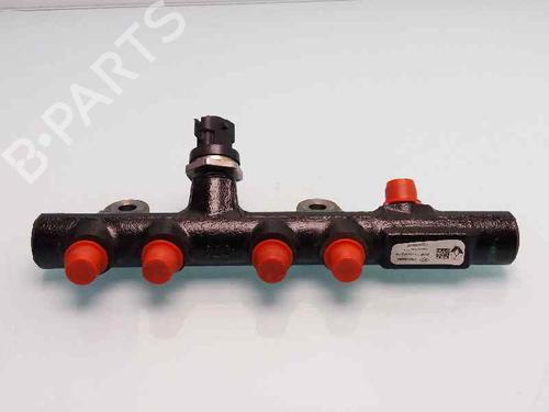 Used Injection rail RENAULT CLIO IV (BH_) 1.5 dCi 75 (75 hp) 23874521