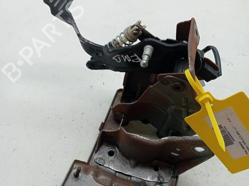 Used Clutch pedal CITROËN C-ELYSEE (DD_) 1.6 BlueHDi 100 (99 hp) 23348771