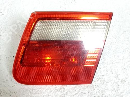 Fanale sezione interna posteriore destro BMW 3 (E46) 320 d (136 hp) 30925818