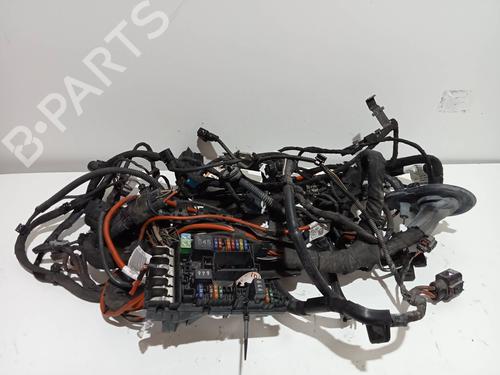 Used Fuse box SEAT LEON (5F1) 1.4 TSI (150 hp) 25593506