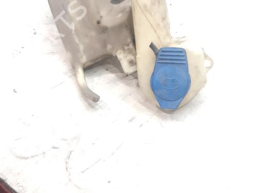 Used Windscreen washer tank Windscreen washer tank AUDI A4 B6 Avant (8E5) 2.5 TDI quattro (180 hp) 36756338 36756338