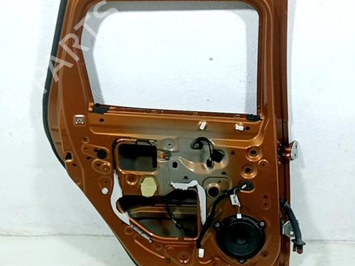 Dør venstre bak DACIA DUSTER (HM_) 1.0 TCe 100 (HMMT) (101 hp) 32336096