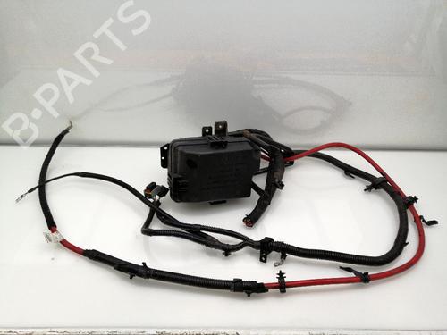Used Fuse box IVECO DAILY VI Van 33S16, 35S16, 35C16, 40C16, 42S16, 50C16 (156 hp) 24329242
